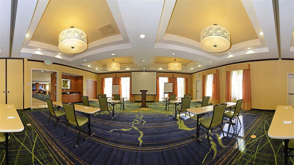 Fairfield Inn & Suites Santa Cruz - Capitola Kültér fotó