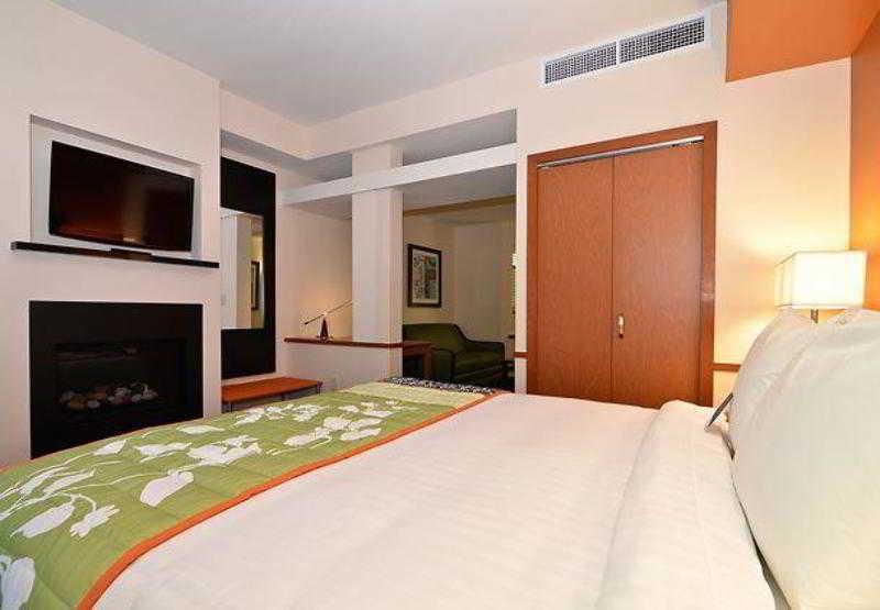 Fairfield Inn & Suites Santa Cruz - Capitola Szoba fotó